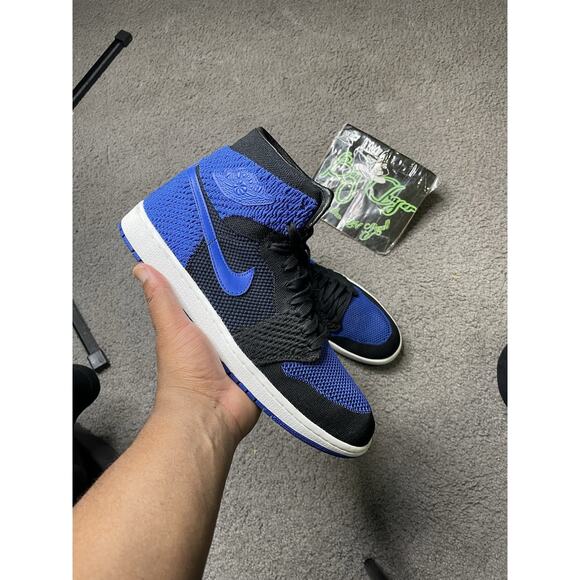 Size 12 - Air Jordan 1 Retro High OG Flyknit Royal 2017 - Picture 1 of 6